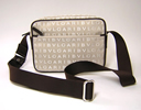 �u���K�� Robin Bag�@�V�����_�[�o�b�O�i�x�[�W���j