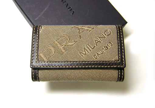 Prad key case, beige & dark brown ( PRADA  Key Case ) 