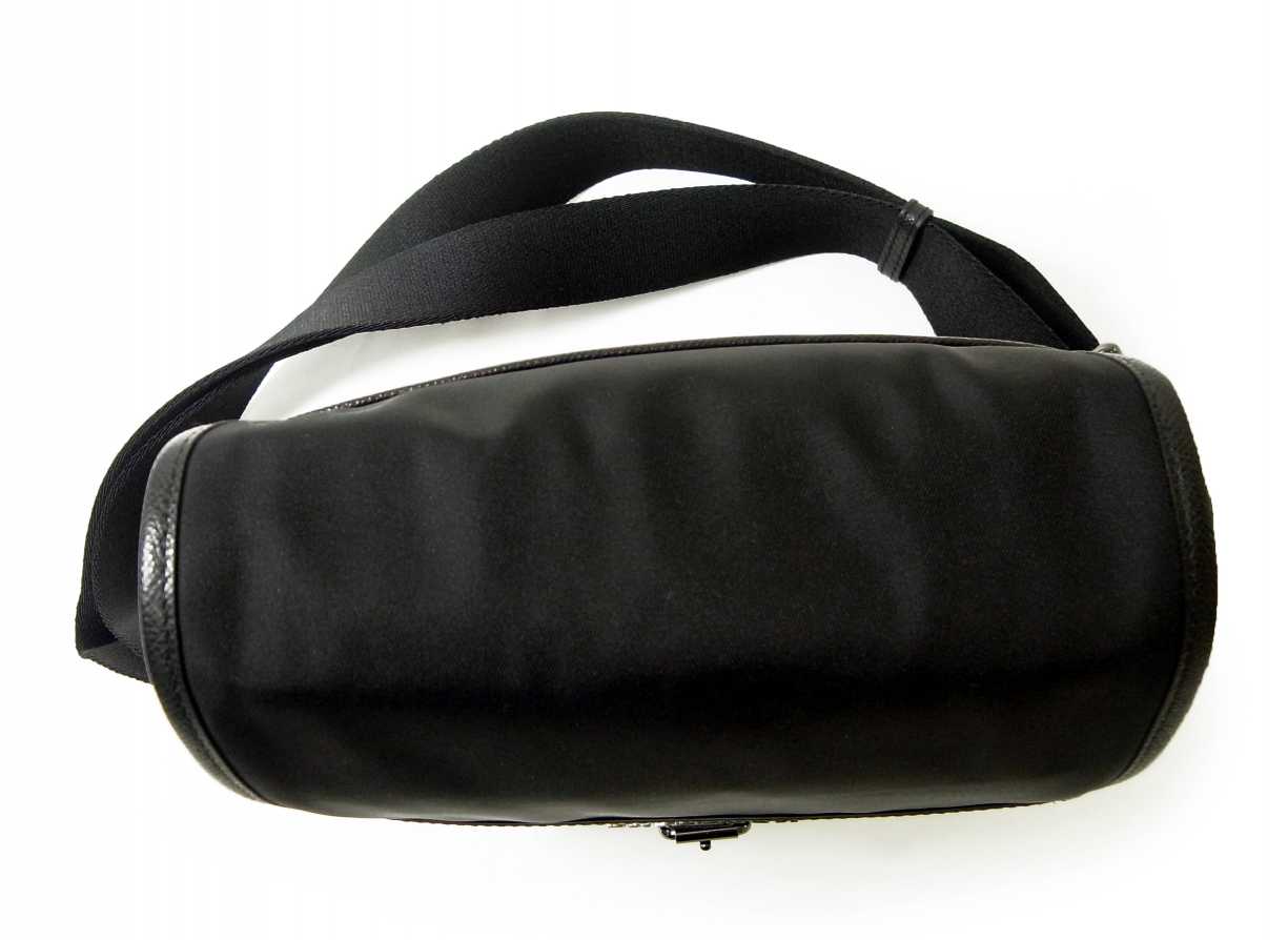 メルカリ バーバリー バッグ メンズ Iucn Water