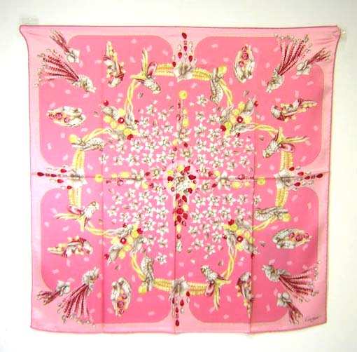 カルティエ　スカーフ　ピンク カルティエ カルティエ 90×90サイズ シルクスカーフ（ピンク