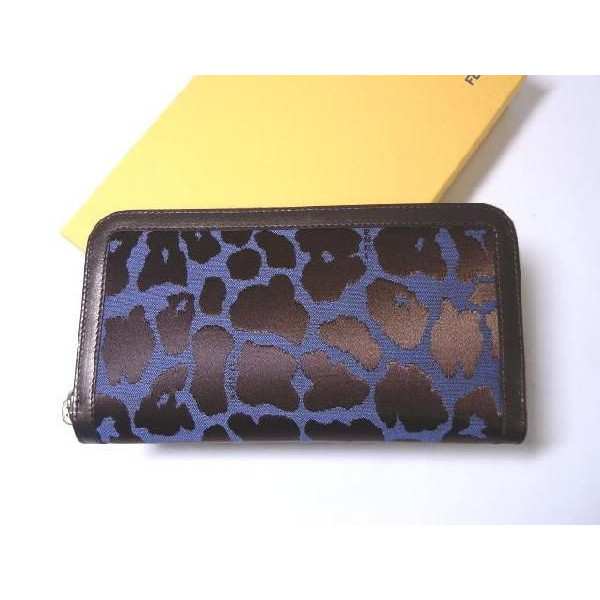 フェンディ アニマル柄 ラウンドファスナー長財布（ブルー