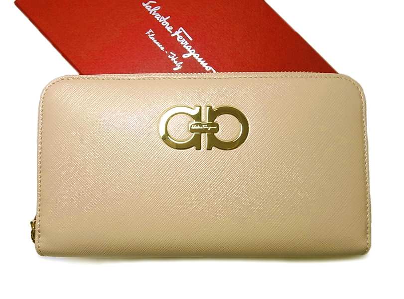 サルヴァトーレフェラガモ 長財布 ラウンドファスナー フラット