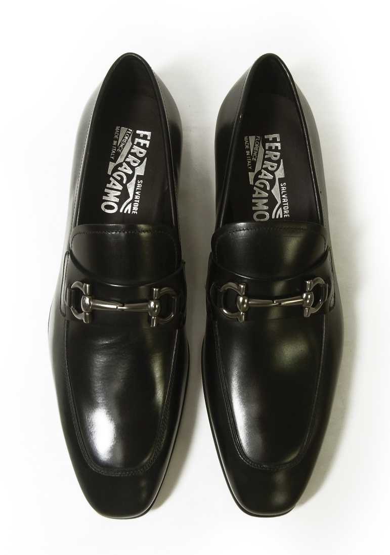 サルヴァトーレフェラガモ 靴 モカシンシューズ メンズ レザー ビジネス ブラック 7サイズ（日本サイズ約25.5cm） GIANT の通販