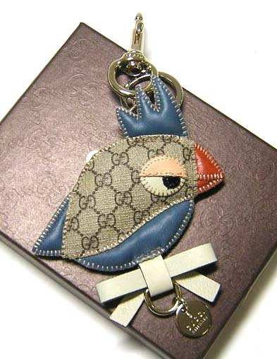 グッチ オウムチャーム フック付きキーホルダー（ブルー