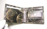 PhotoNo.3 ポールスミス 二つ折財布（スピードメーター）