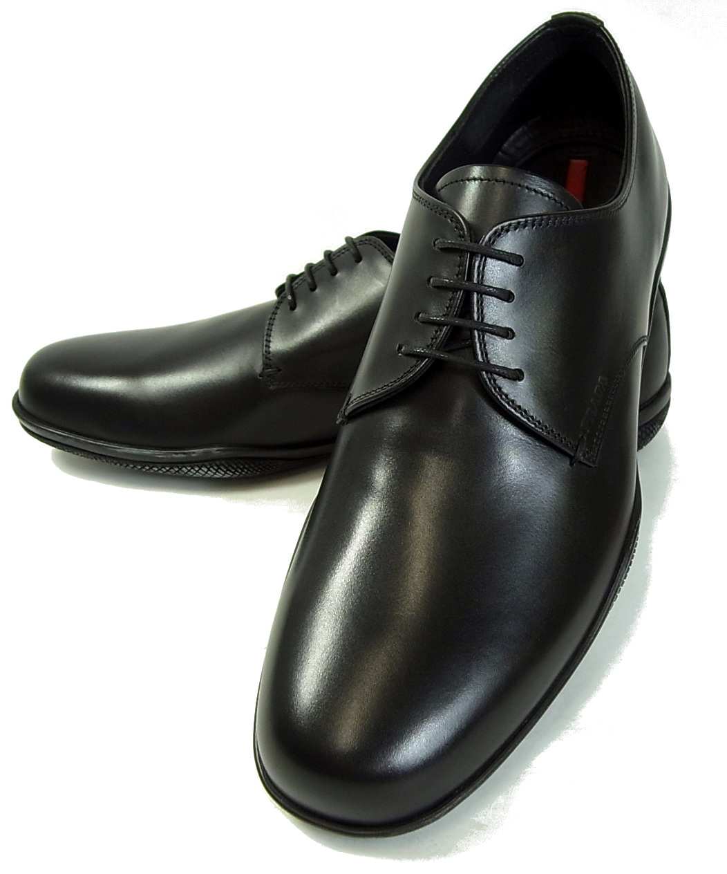 プラダ 靴 サイズ感 The Art Of Mike Mignola