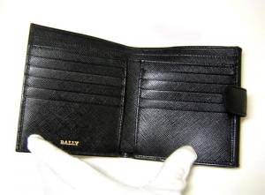 No.3 LAMISA／00　二つ折財布（ブラック）