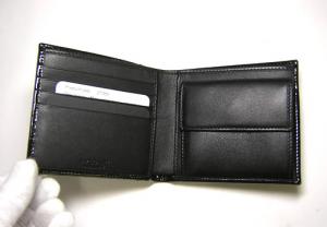 No.3 レオーニ　二つ折財布（ブラック）