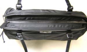 No.5 ショルダーバッグ BUCKLEIGH（ブラック）