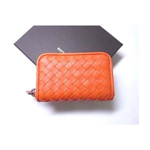 ボッテガヴェネタ イントレチャート コインケース（羊革／ファイア