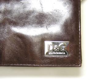No.2 D&G  シュリンクレザー　二つ折財布（ダークブラウン）