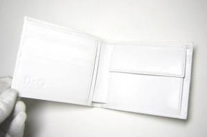 No.3 D＆G  レザー二つ折財布（ホワイト）