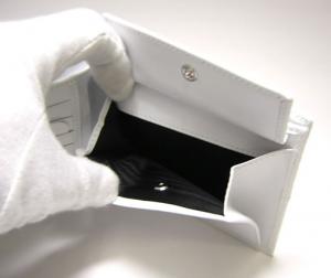 No.5 D＆G  レザー二つ折財布（ホワイト）