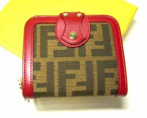  フェンディ 二つ折財布（タバコ×レッド） MainPhoto