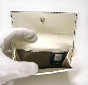 No.5 二つ折財布(ホワイト)