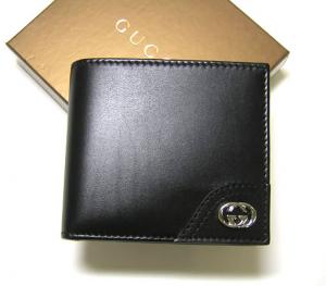  グッチ カーフレザー　二つ折財布（ブラック） MainPhoto