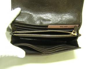 No.5 ナッパボルチェ  二つ折長財布（ピエトラ）