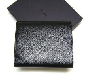 No.2 サフィアノレザー　三つ折財布（ブラック）