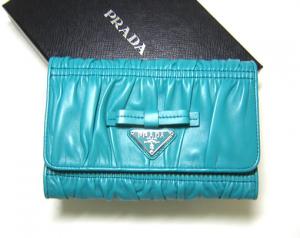  プラダ ナッパボウ　三つ折財布（ターコイズ） MainPhoto