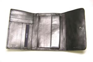 No.3 ナッパゴーフル　三つ折財布（ピオンボモルドーレ）