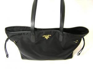 No.5 ショルダーバッグ（ブラック／ゴールド色金具）