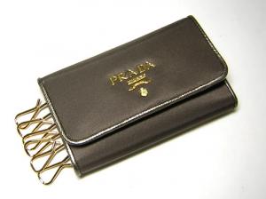 No.4 6連キーケース（フーモモルドーレ）