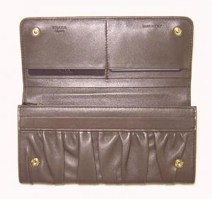 No.3 ナッパゴーフル　二つ折長財布（バンブー）