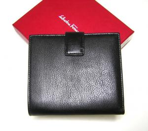 No.2 二つ折ダブルホック財布(ブラック)