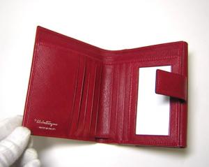 No.3 二つ折財布（アマレーナレッド）