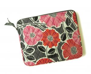 ヴェラ・ブラッドリー Tablet Sleeve  iPad ポーチ　タブレットスリーブ