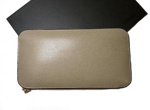 ヴァレクストラ 財布 ラウンドファスナー 長財布 （オイスター